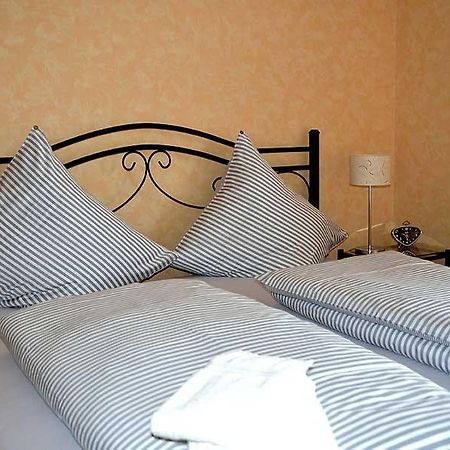 Gaestehaus Waldecker Boos Εξωτερικό φωτογραφία