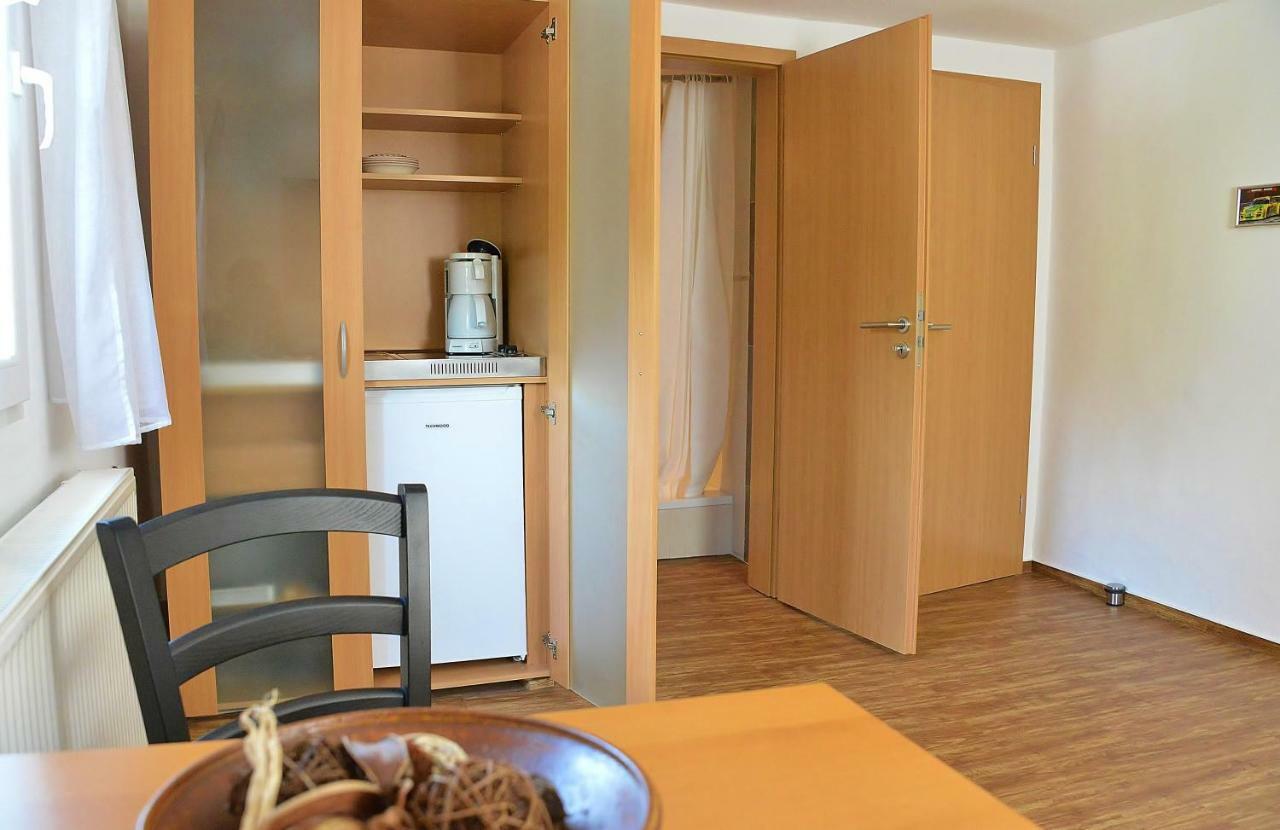 Gaestehaus Waldecker Boos Εξωτερικό φωτογραφία